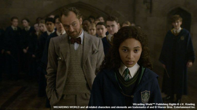 Jude Law as Albus Dumbledore in Fantastic Beasts and Where to Find Them