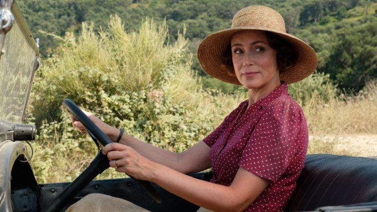 Keeley Hawes as Louisa Durrell in The Durrells