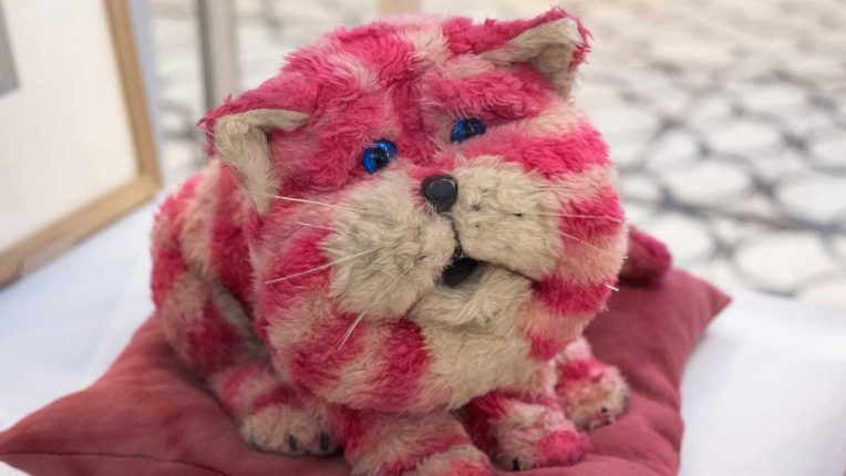 Children's TV classic Bagpuss - the saggy old cloth cat